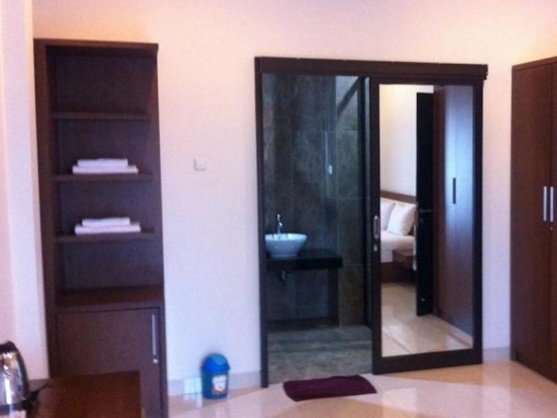 Votel Viure Hotel Jogjakarta Maguwo Luaran gambar